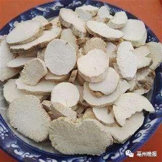 1577757619652126.jpg RmAXyCxDzl4BeF.jpg