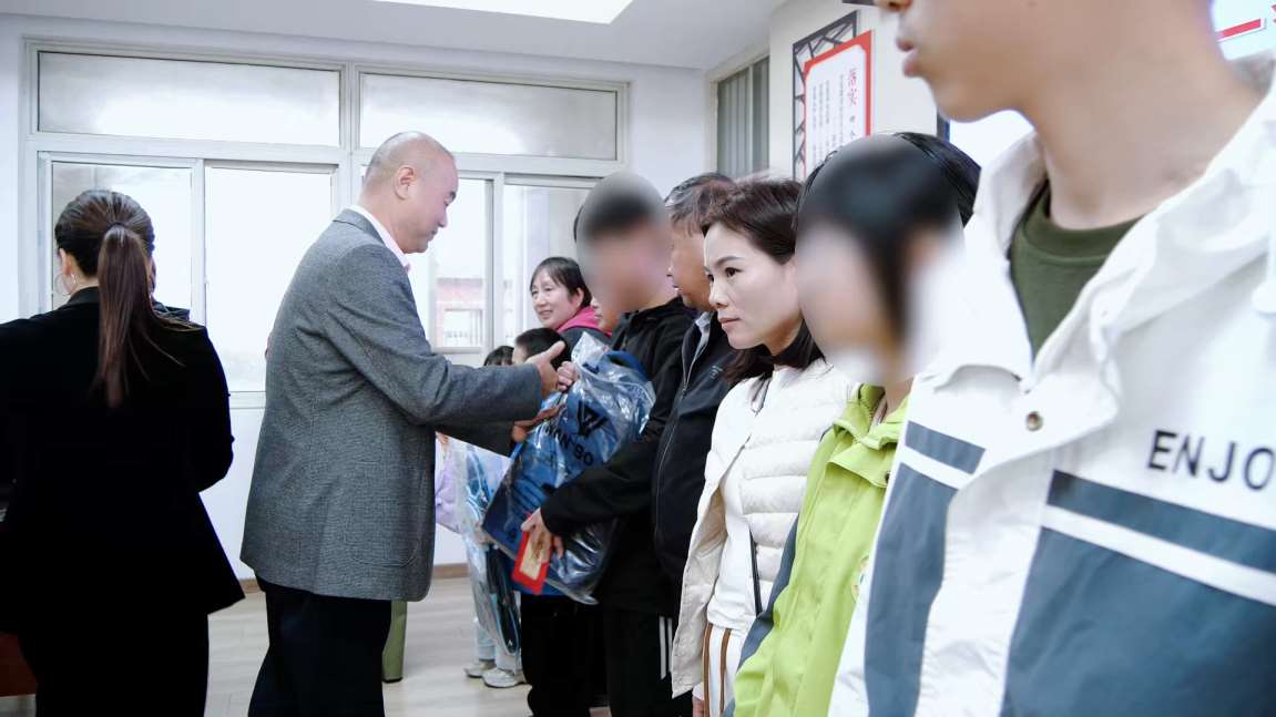 Compress_11月6日 (1)(2)[00_01_12][20251107-021333].jpg